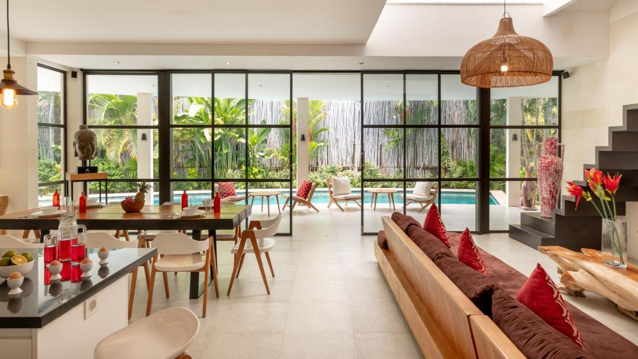 Seminyak White Design Villa Exterior photo